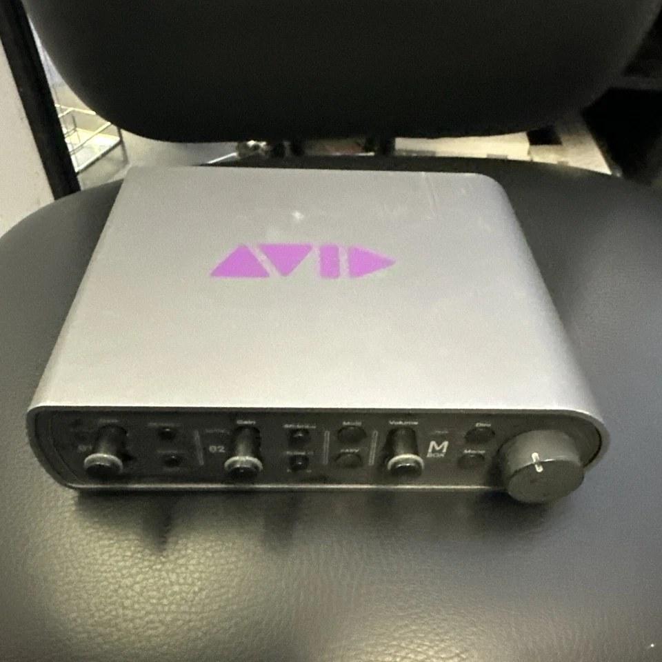 AVID Mbox Mini USB Audio Interface 9100-65006-00 - without software - Image 1 of 4
