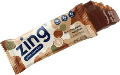 Barra nutricional Zing Bar chocolate negro avellana paquete de 4 1,76 OZ Foto 1 de 4