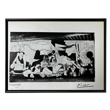 Pablo Picasso, Guernica I, 1937 - Signed Print,  Color Plate, Fine Art