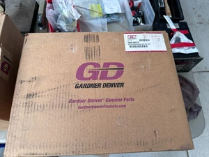 Gardner Denver 300ELB6013 Gruppo di manutenzione ordinaria.15 CV, fondo - Foto 1 di 9