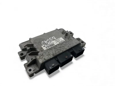 Centralina motore RENAULT CLIO II BB0/1/2, CB0/1/2 ECU 8200473744 2008 33080041 - Immagine 1 di 4