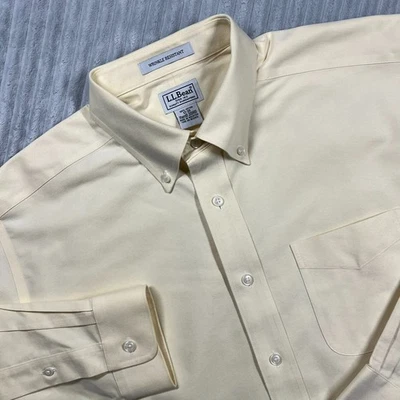 Camisa con botones resistente a las arrugas LL Bean para hombre 17-35 amarillo pálido carrera oficina Foto 1 de 4