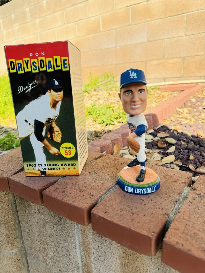 Don Drysdale 1962 Cy Young Winner Bobble Head Foto 1 de 3