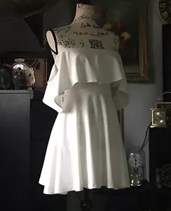 Vintage Style White Windsor Ruffled sun dress off shoulder shirt sleeve stretch - Picture 1 of 12