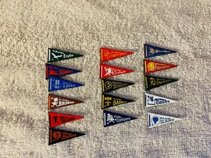 Tudor Electric Football 16 Magnetic Pennants - Picture 1 of 4