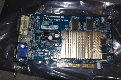 Gigabyte GV-R96P128DE ATI Radeon 9600 128 MB  AGP VGA S-video DVI Graphics card - Image 1 of 4