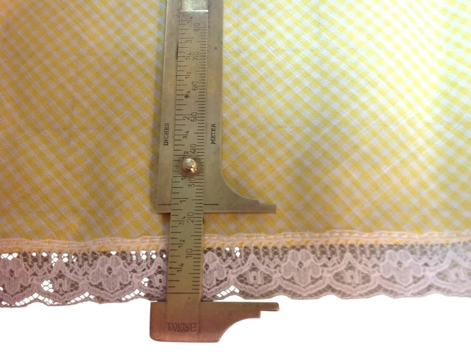 Borde de guinga amarilla con encaje blanco 4 1/2 pulgadas de ancho 2 yardas Foto 1 de 1