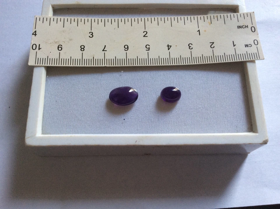  AMETISTA BRASILIANA CABOCHON  NATURALE   CARATI 5,9 - Immagine 1 di 1