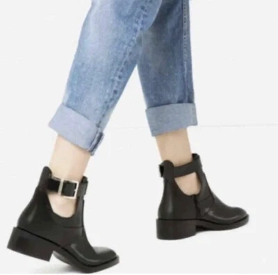 Botines Zara TRF con correa y hebilla charol negro talla EE. UU. 8 EUR 39 Foto 1 de 4