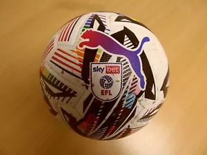 NORTHAMPTON TOWN FC PUMA ORBITA MATCH ISSUE LGBTQ+ RAINBOW FOOTBALL 2024-2025 #3 - Bild 1 von 5