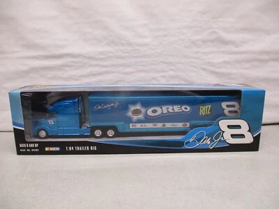 Plataforma de remolque Winners Circle Dale Earnhardt Jr. Oreo Ritz 2004 1/64 Foto 1 de 2