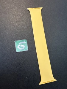 Apple Watch Silicone Solo Loop 41mm (38/40) Genuine OEM Lemon Zest Size 6 Used - Picture 1 of 9
