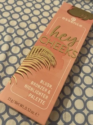 Essence hey CHEEKS Blush Bronzer Highlighter Palette Eye-Catching Large 15g new - Image 1 of 4