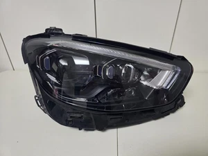 Mercedes-Benz Clase E W213 FL MultiBeam LED DERECHO USADO FABRICANTE ORIGINAL A2139068409 - Imagen 1 de 17