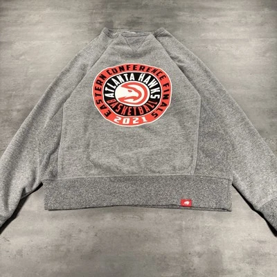 Atlanta Hawks Crewneck Sweatshirt Women Gray Red Large Fleece NBA Basketball - Image 1 of 4