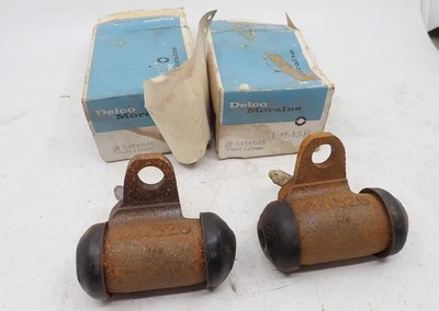 NOS GM 5656945 1955-1957 Chevrolet Front Wheel Cylinders Delco Moraine  5454526 - Image 1 of 4