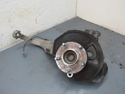 Левый кулак передней ступицы подвески для Nissan 350Z 2003-2009 от оригинального производителя - Изображение 1 из 4