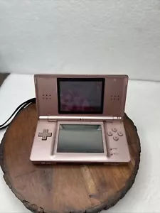 NINTENDO DS LITE HANDHELD CONSOLE USG-001 FUNCTIONAL PINK - Picture 1 of 4