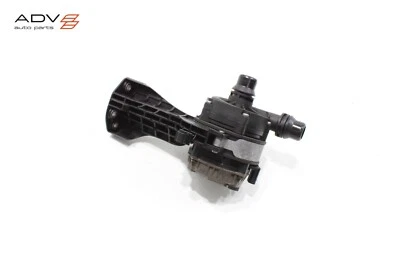 2019 - 2024 BMW 330I M340I G20 ENGINE COOLANT AUXILIARY WATER PUMP & BRACKET OEM - Image 1 of 4