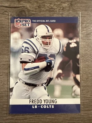 Fredd Young 1990 Pro Set #138 Indianapolis Colts - Image 1 of 2