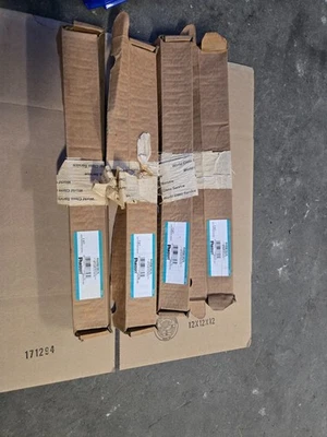 Panduit RGRB19CN Grounding Busbar Kit - Image 1 of 2