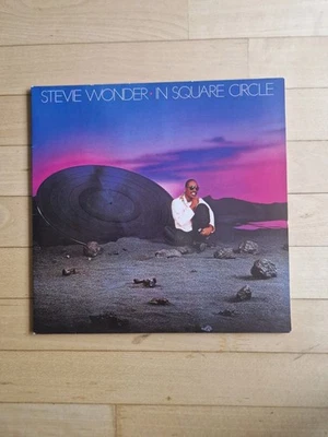 Stevie Wonder - In Square Circle (Vinyl LP - 1985) - Bild 1 von 2