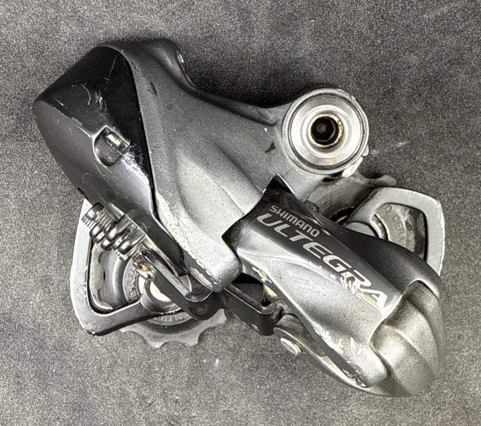 Shimano ULTEGRA Di2 6700 RD-6770 10-fach Schaltwerk SEHR GUT GEBRAUCHT - Bild 1 von 4