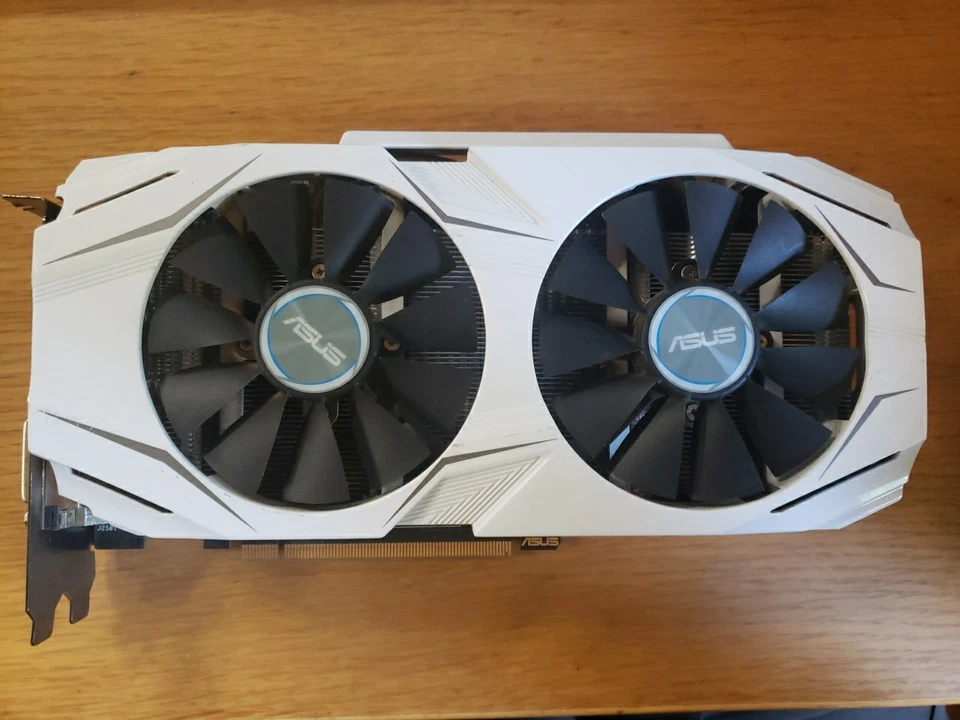 Apple Mac Pro EFI flashed ASUS Radeon RX 480 Dual 4GB - Image 1 of 3