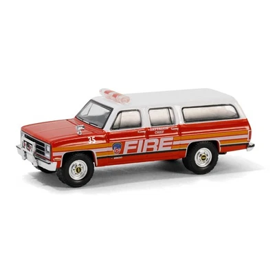 1/64 1991 Suburban, Chef De Bataillon FDNY, Exclusivité Hobby Greenlight 30501 - Photo 1/4