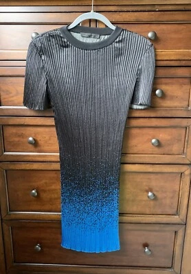 Vestido Alexander Wang Ombre Plisse tamanho pequeno - Imagem 1 de 4