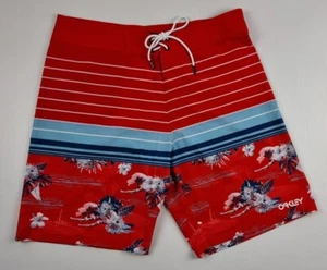 Oakley Tropical Bloom 18 Mens Boardshort Size 34 Red Hawaiian Performance Fit - Picture 1 of 9