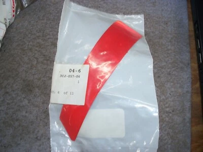 Arctic Cat ATV 04-2008 DVX 250 400 LH задний красный отражатель этикетка новый OEM 0411-747 - Изображение 1 из 2