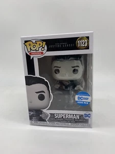 Zack Snyder Justice League Metallic Superman DC Exclusive 4500 Pcs. - Picture 1 of 5