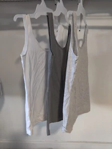 NWoT Felina Women's Reversible Neckline 3 Pack Cotton Tank Top Size M $65 FFF247 - Picture 1 of 3