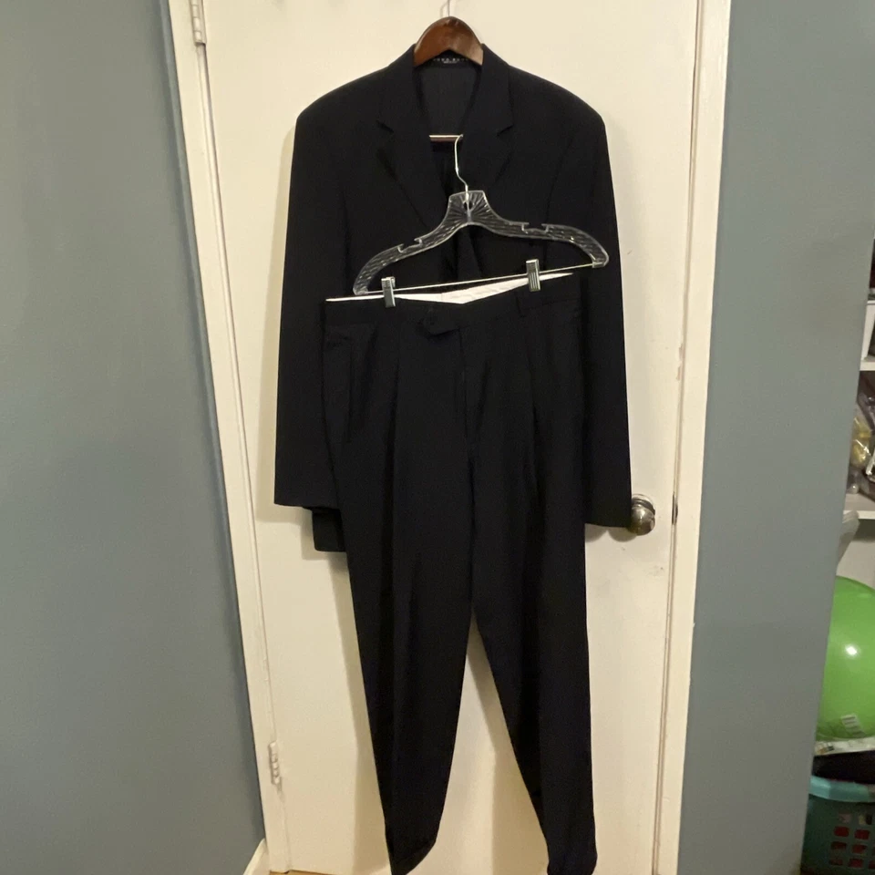 Hugo Boss Mens 42L 2 Piece Suit Black Pants Blazer 100% Virgin Wool Pre Owned - Image 1 of 4