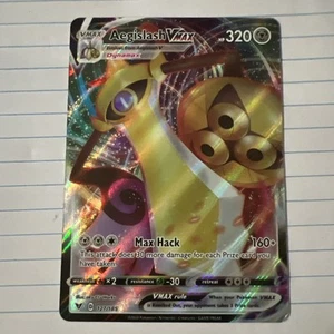 Aegislash VMAX #127/185 SWSH04: Vivid Voltage - Picture 1 of 2