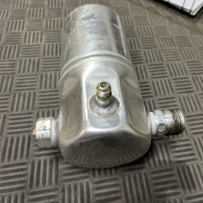 3723279 1994 吉姆西交流累积器  — 第 1/2 张图片