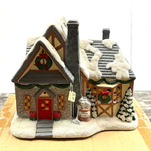 Beleuchtetes Weihnachtsdorf Landhausladen handbemalt Keramik Weihnachtsdeko - Bild 1 von 6