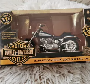 Racing Champions Harley Davidson 2002 Softail Deuce Model 1/18 Collectible - Picture 1 of 13