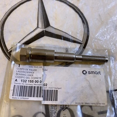 MERCEDES W451 SMART FORTWO MHD BULLONE PERNO SUPPORTO ALTERNATORE OEM A132155000 - Immagine 1 di 4