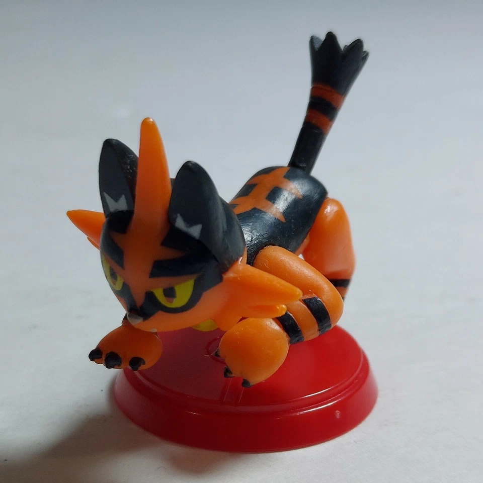 Pokemon 1.5" Torracat Choco Egg Mini Figura Gashapon Furuta Foto 1 de 3