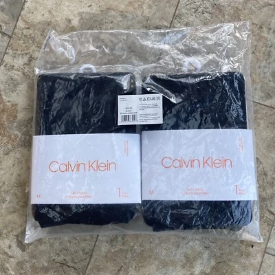 Dos pares de medias clásicas con pies Calvin Klein para niñas - negras - medianas - nuevas con etiquetas $32 Foto 1 de 4