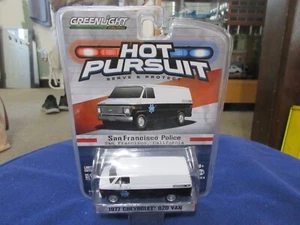 GreenLight 1:64 Hot Pursuit 1977 Chevy G20 Van San Francisco CA Police SFPD - Picture 1 of 3