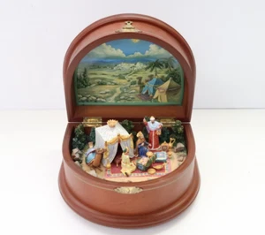 THE DANBURY MINT THE THREE KINGS SPIELUHR MIT 3D-LANDSCHAFT ~FUNKTIONIERT NICHT~ - Bild 1 von 13