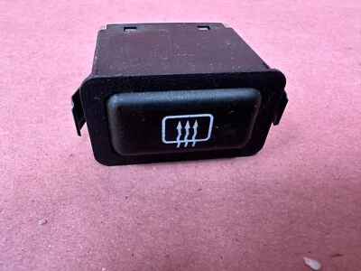 Interruptor calefactor ventana trasera BMW E30 325e M3 318I 320I 325I E28 528e OEM #86208 Foto 1 de 4