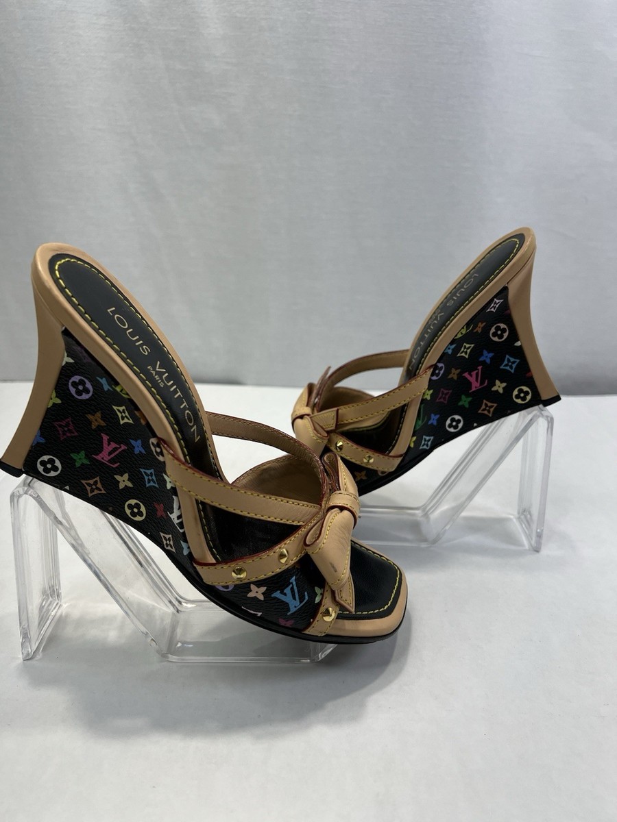 靴 Louis Vuitton Multicolor Sandals 35 Rare LOUIS VUITTON multicolor sandals, retail price
