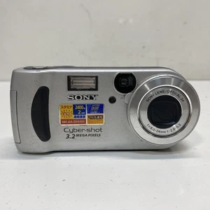 Sony Cyber-shot DSC-P71 3.2MP Compact Digital Camera - Picture 1 of 7