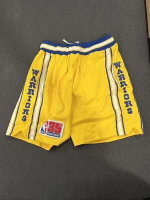 Mitchell & Ness 金州勇士短裤 1980 - 81 男式黄色 XL 码 — 第 1/4 张图片