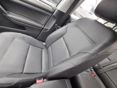 Passenger Front Seat Hatchback Base Leatherette Manual Fits 15-19 GOLF 2625505 Foto 1 de 4