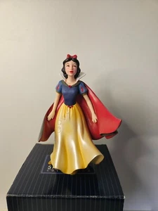 Figurine Disney Showcase Blanche Neige - Imagen 1 de 4